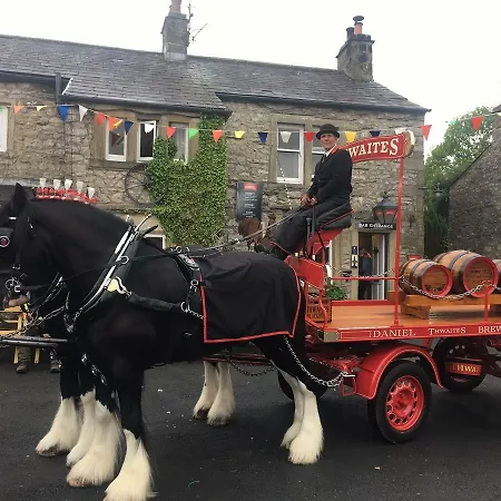 イン The Game Cock