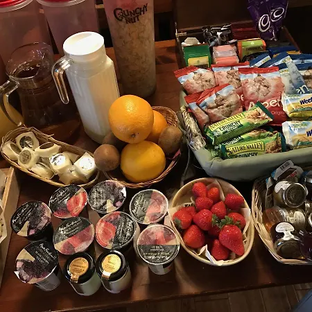 The Game Cock イン