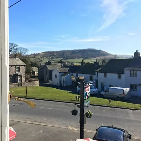 Inn The Game Cock Austwick