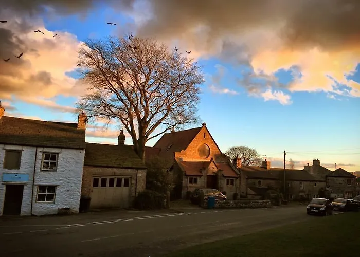 The Game Cock Inn Austwick
