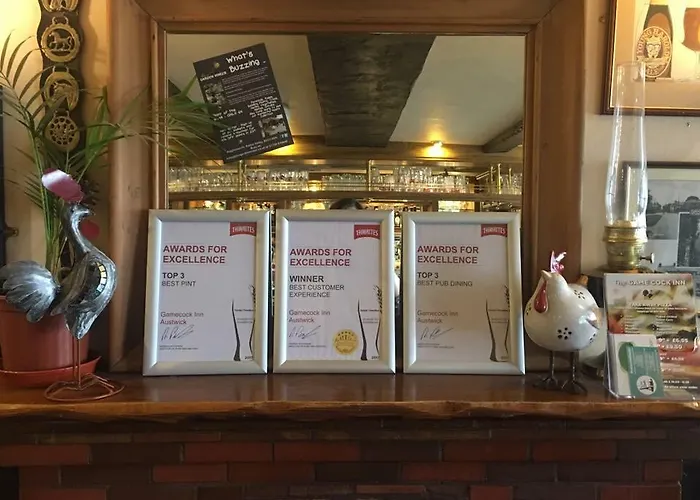 Inn The Game Cock 3*