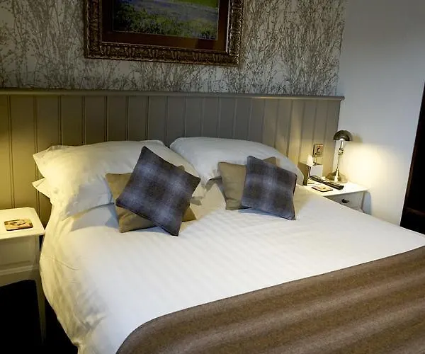 Inn The Game Cock 3*