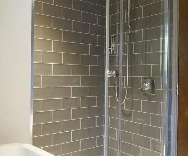 The Game Cock Austwick