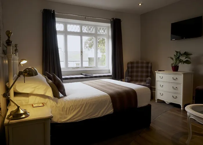 The Game Cock Inn 3*